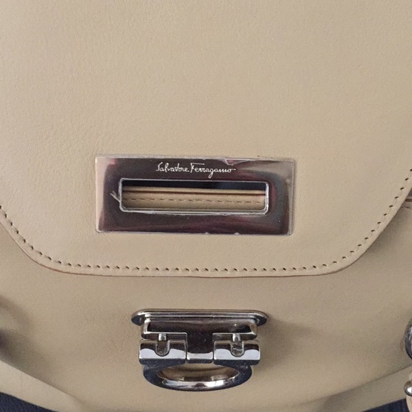 Authentic Salvatore handbag - Picture 2 of 7